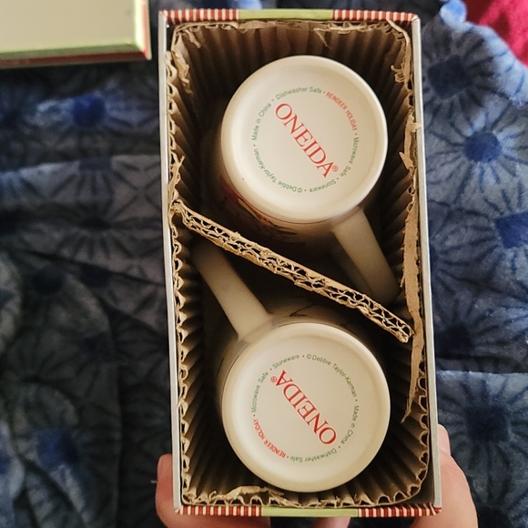 Stoneware Mug set of 4 - Picture 3 of 4